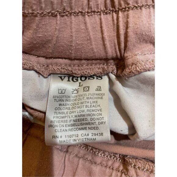 Vigoss women’s casual high rise pink shorts, size large - Picture 6 of 6